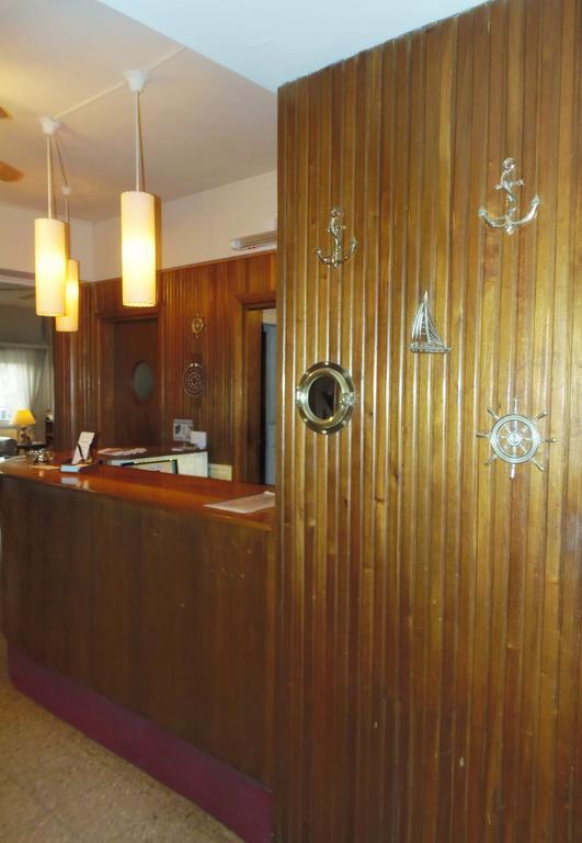 City Hotel Mar Del Plata Phòng bức ảnh